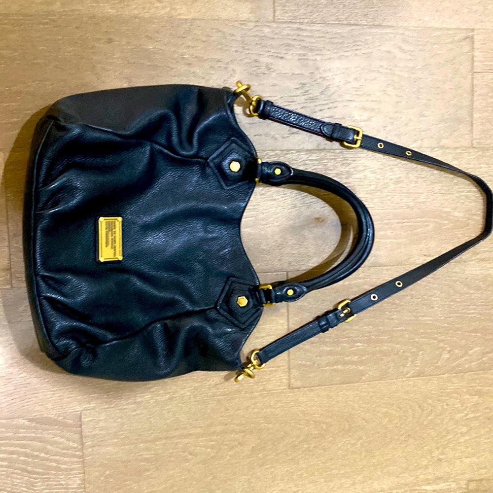 Marc Jacob's Fran bag- adjustable strap, black leather
